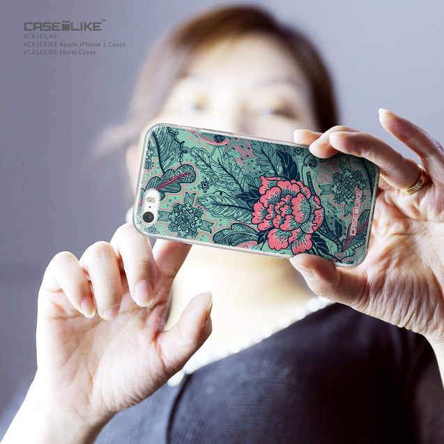 Share - CASEiLIKE Apple iPhone 5GS back cover Vintage Roses and Feathers Turquoise 2253